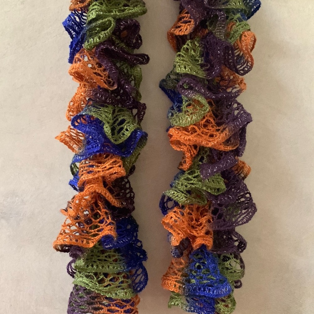 Artisan Handcrafted Ruffled Crochet / Knit Scarf - Picture 6 of 17